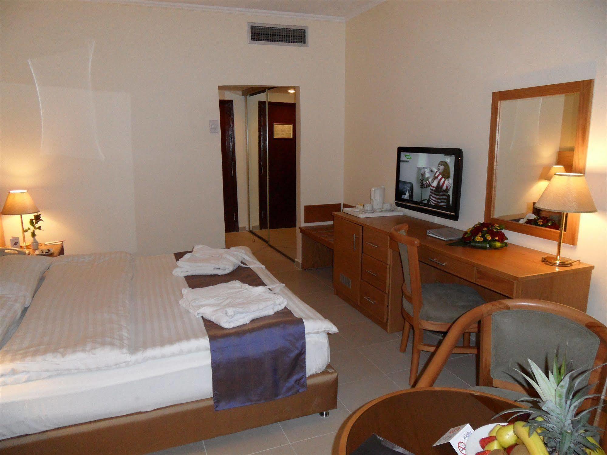 Aqaba Gulf Hotel Екстериор снимка
